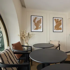 زيارة الفندق